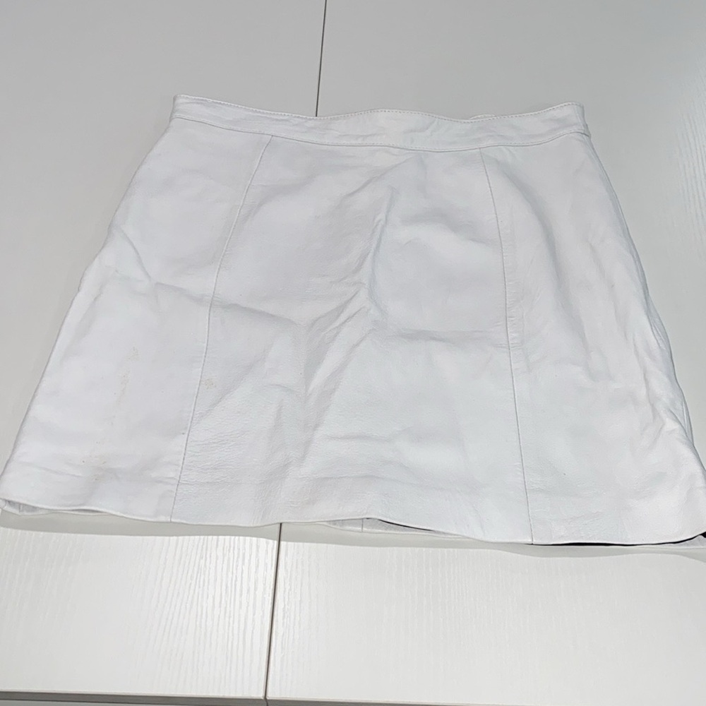 Vintage white leather mini skirt size medium by Edarly Mexico - Picture 3 of 12
